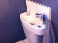 WiCi Concept Waschbecken auf das WC anpassbare - Frau M (Frankreich - 44)